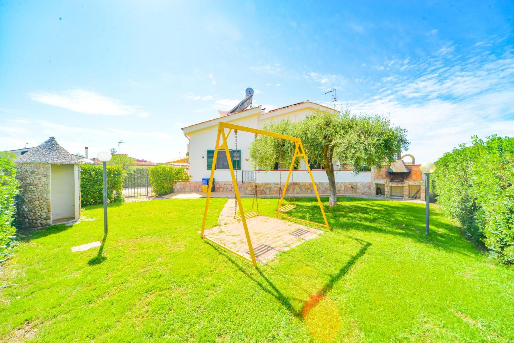Case Vacanze Mare Nostrum - Villas In Front Of The Beach With Pool Campofelice Di Roccella Exterior foto
